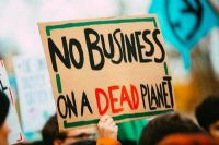 Feuille de route vers la durabilité commerciale : comment élaborer un plan stratégique qui vous aidera à atteindre vos objectifs